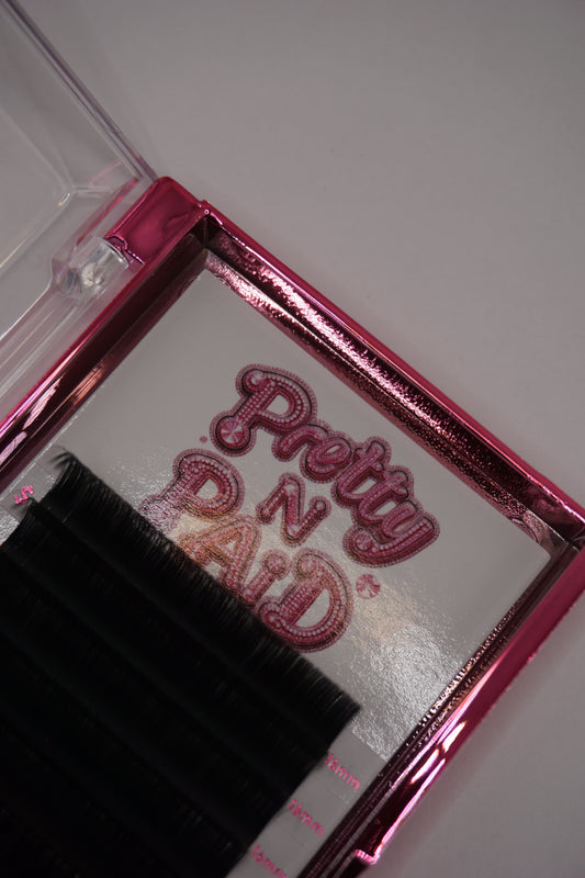 Pretty N paid Velvet 0.3 D